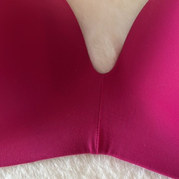 Victoria’s Secret Body IPEX fuchsia bra 36DD - Picture 2 of 7